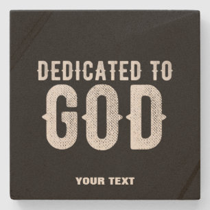 DEDICATED TO GOD COOL WHITE TEKST STENEN ONDERZETTER