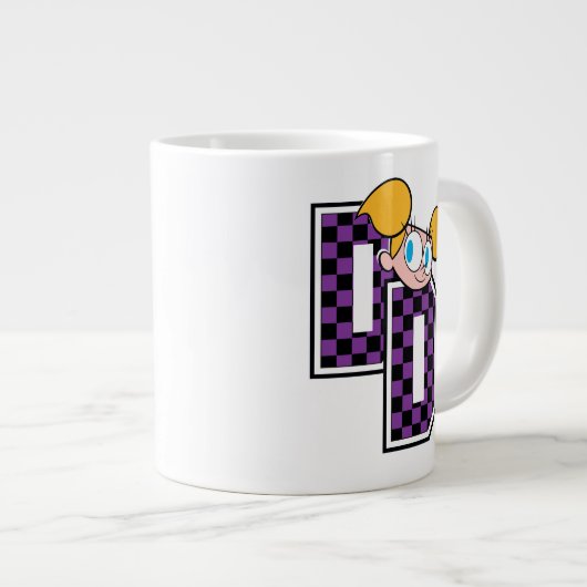 Dee Dee Athletic Letters Graphic Grote Koffiekop (Voorkant rechts)