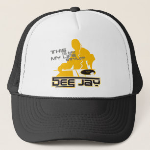 Dee Jay Trucker Pet