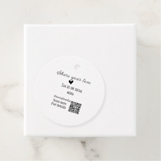 Deel de love scan QR-code en voeg sociale details  Bedankjes Labels (In situ)