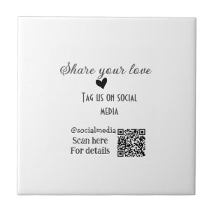 Deel de love scan QR-code en voeg sociale details Tegeltje