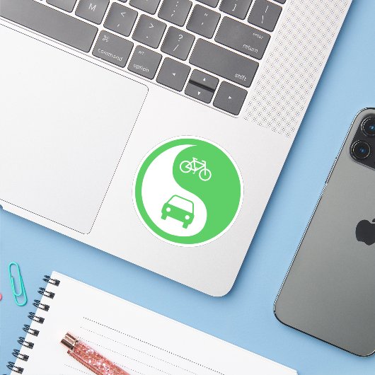 Deel de Road Yin Yang Sticker (Laptop met iPhone)