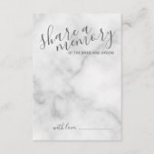 'Deel een geheugen' Elegant Marble Script Wedding Advieskaart (Voorkant)