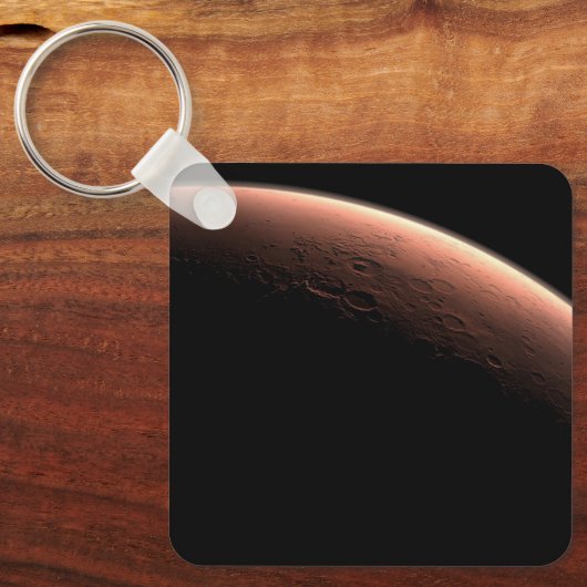 Deel van Mars op de grens van licht en donker. Sleutelhanger (Voorkant)