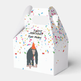 Deelnemende dieren met een partij bedankdoosjes