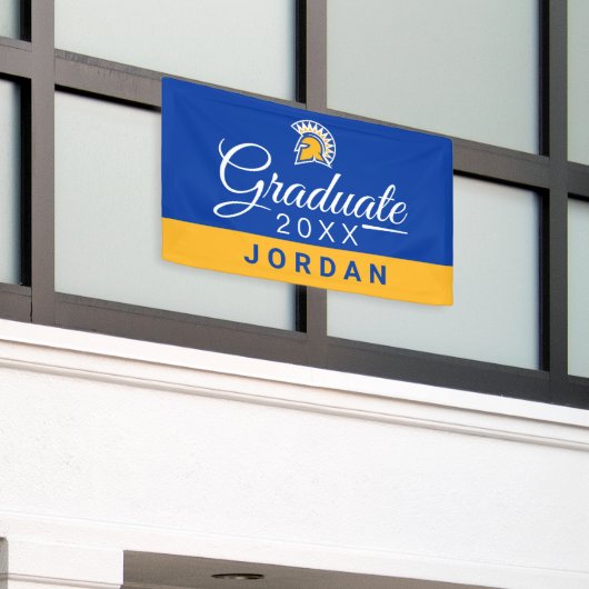 Deelstaat San Jose | Afstuderen klasse van Spandoek (Buitenkant Gebouw)