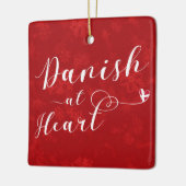 Deens bij de decoratie op de hartfeestdag (Links)