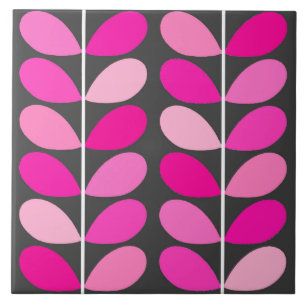 Deens leren uit de middeleeuwen, Fuchsia Pink en G Tegeltje