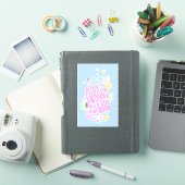 DEENSE PASTEL RETRO VERGEET NIET TE LEVEN STICKER (iPad Cover)