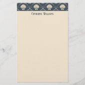 Deep Blue en Cream Seashell Patroon Gepersonalisee Briefpapier (Voorkant)