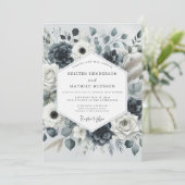 Deep Blue Floral Romance Wedding Kaart (Staand voorkant)