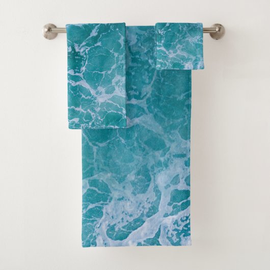 Deep Blue Ocean Waves Bad Handdoek (Insitu)