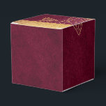 Deep Burgundy en Gold Bedankdoosjes<br><div class="desc">Duizelende vintage gunst in accenten van bruine pruimen en goud.</div>