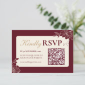 Deep Burgundy Floral Wedding RSVP with QR Code Kaartje (Staand voorkant)
