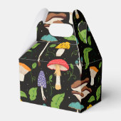 Deep Forest Magic: Colorful Mushrooms on Black Bedankdoosjes (Achterkant)