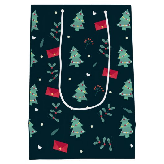 Deep Green Christmas Trees Perfect Medium Cadeauzakje (Achterkant)