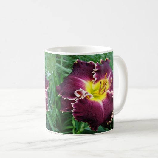Deep Maroon Day Lily-Mok Koffiemok (Voorkant rechts)