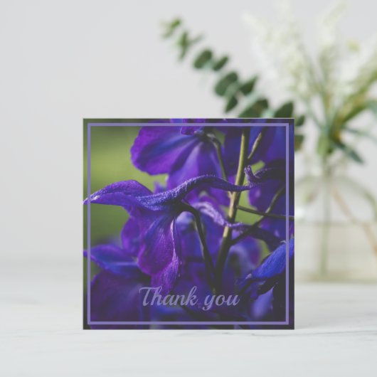 Deep Paarse Delphinium Close Up Bedankkaart (Staand voorkant)