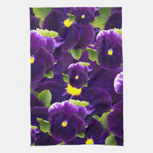 Deep Paarse Pansy Clusters: majestueuze schoonheid Theedoek