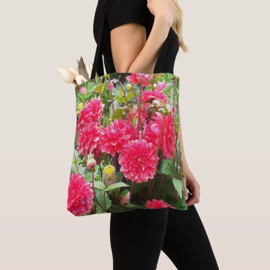 Deep Pink Dahlias Tote Bag (Dichtbij)