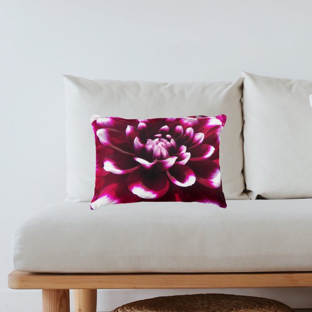 Deep Pink en White Dahlia Floral Decoratief Kussen (In Situ Sofa)