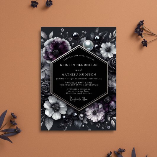 Deep Plum Floral Bloom Wedding Kaart