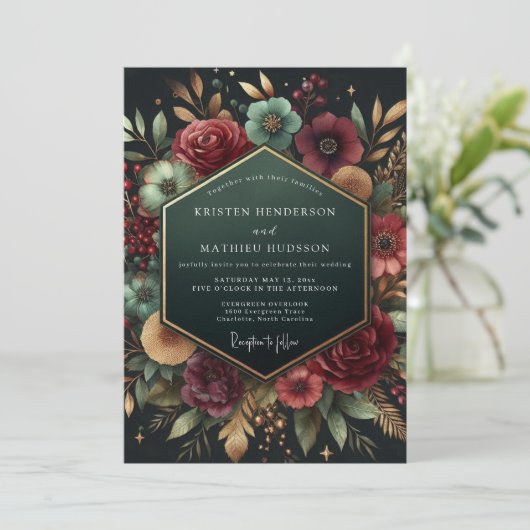 Deep Plum Floral Opulent Wedding Kaart (Staand voorkant)