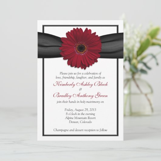 Deep Red Daisy Black Ribbon Weddenschap Kaart (Staand voorkant)
