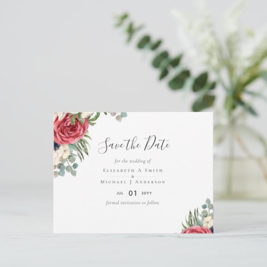 Deep Red Navy Floral Eucalyptus Greenery Wedding Briefkaart (Staand voorkant)