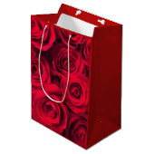 Deep Red Roses Medium Cadeauzakje (Voorkant Gekanteld)