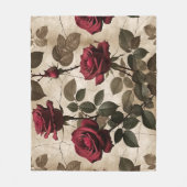 Deep Red Roses With Dark Green Leaves Fleece Deken (Voorkant)