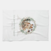 Deep Sage Wreath Monogram Home Accent Theedoek (Horizontaal)