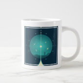 Deep Space Atomic Clock Poster, blauwe versie. Grote Koffiekop (Rechts)