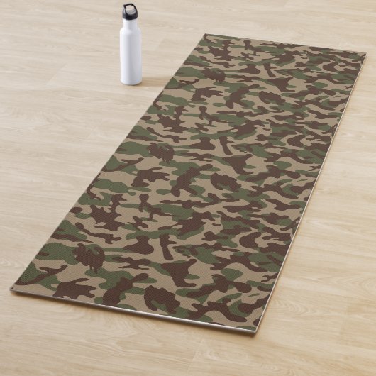 Deep Wood Camouflage Yogamat (In situ)