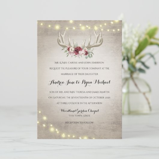 Deer Antlers en String Lights Rustic Wedding Kaart (Staand voorkant)