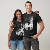 Deer Bow Hunting Whitetail Hunter American Flag Di T-shirt (Unisex)
