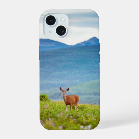 Deer en Mountains iPhone 15 Case (Achterkant)