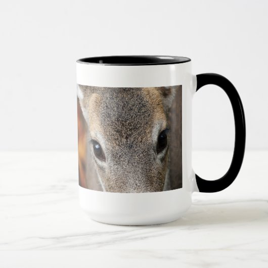 Deer Fawn Closeup Portret Mok (Rechts)