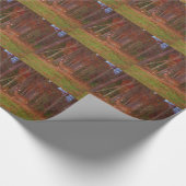 Deer, Green Grass Red en Gold leaves Cadeaupapier (Hoek)