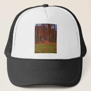 Deer, Green Grass Red en Gold leaves Trucker Pet