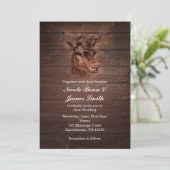 Deer Head & Dark Rustic Wood Wedding Invitations Kaart (Staand voorkant)