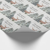 Deer in between Evergreens Baby shower Cadeaupapier (Hoek)