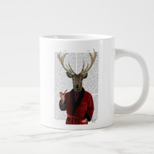 Deer in een rookjas grote koffiekop