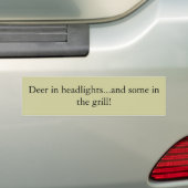Deer in koplampen...en sommigen in de gril! bumpersticker (Op auto)