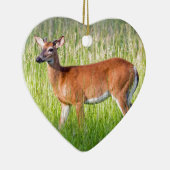 Deer in Tall Grass Keramisch Ornament (Rechts)