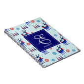 Deer, kerstbomen en sneeuwvlokken met monogram notitieboek (Rechterzijde)