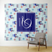 Deer, kerstbomen en sneeuwvlokken met monogram wandkleed (In Situ (horizontaal))