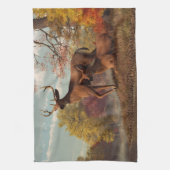 Deer op een herfst Lakeshore Theedoek (Verticaal)