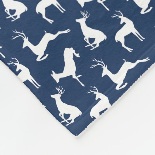 Deer Pattern in Navy Blue en White Fleece Deken (Hoek)