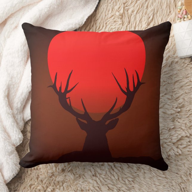 Deer Silhouette with Fiery Red Sunset Kussen (Deken)